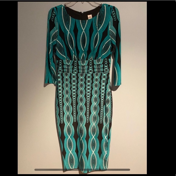 Dresses & Skirts - Midi dress